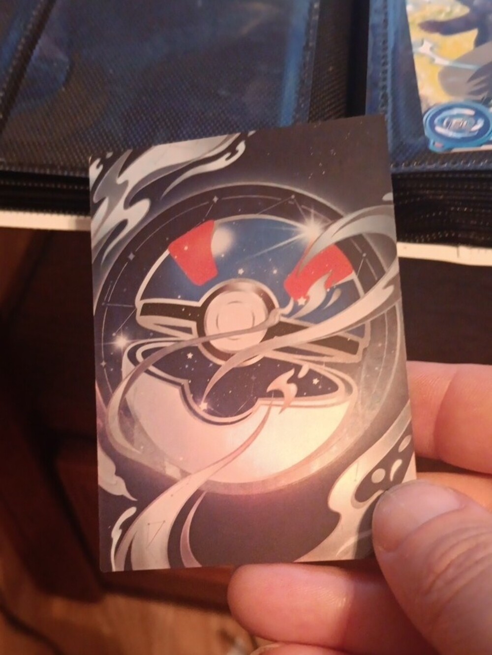 Pokemon Inteleon Trading Card - Blue, Green, Yellow - Picture 2 of 2